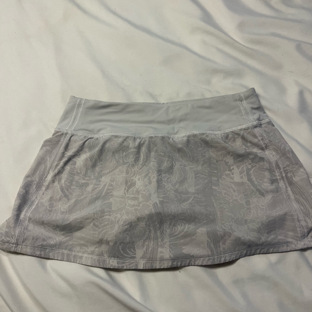 White patterned lululemon tennis skirt